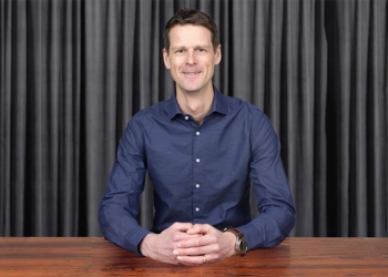 Ytskikt, verksamhetsklass och tillsyn avgör brandskyddet i barer, restauranger och nattklubbar. skriver Martin Sandberg.